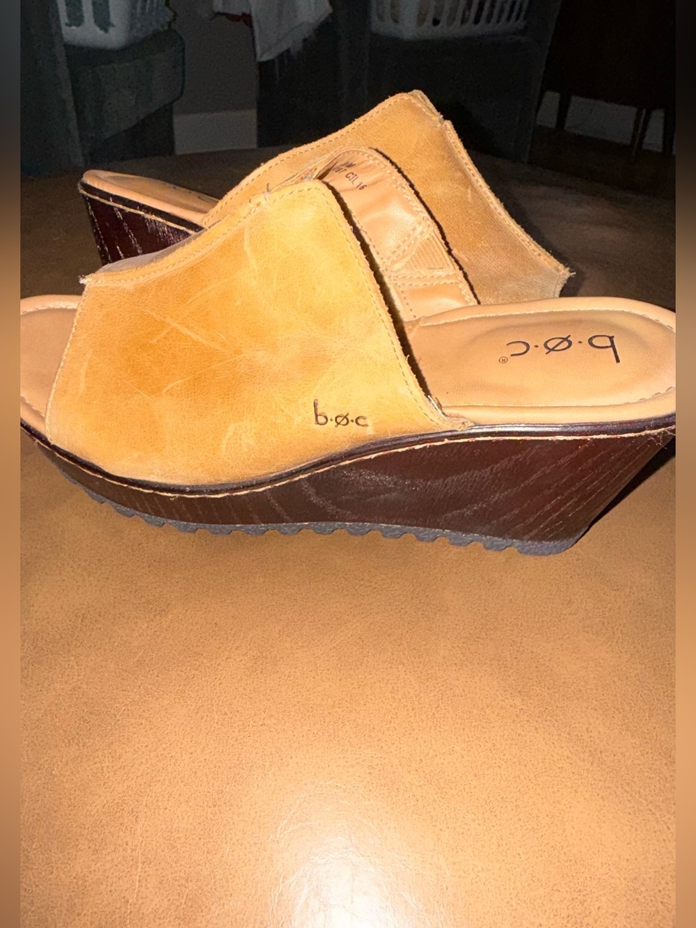 boc Platform Wedge